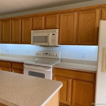 Image 5 - 39599 Rockcrest Lane, Northville Charter Township, MI 48168, USA - Condo for rent