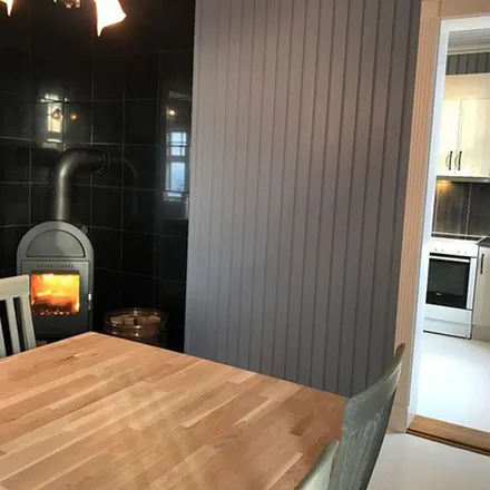 Rent this 6 bed apartment on Kastanjeveien 6A in 0487 Oslo, Norway