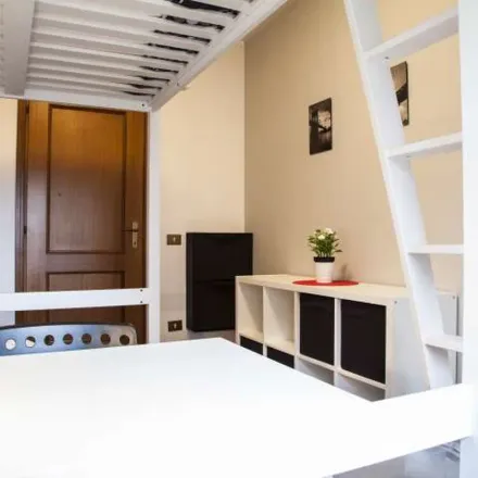 Image 4 - Via del Fosso dell'Acqua Mariana, 00118 Rome RM, Italy - Apartment for rent