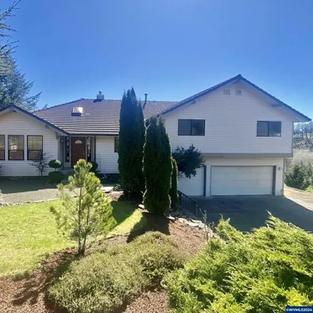 Buy this 5 bed house on 3477 Northwest Dimple Hill Road in Corvallis, OR 97330