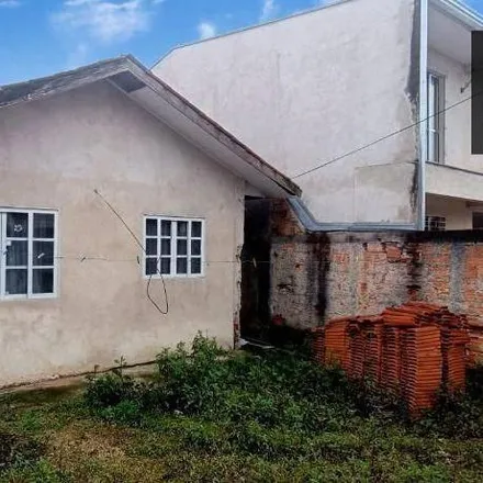 Buy this 2 bed house on Rua Joanina Oliveira de Andrade 90 in Uberaba, Curitiba - PR