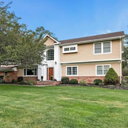 Buy this 5 bed house on 9 Oakes Road in Rumson, Monmouth County
