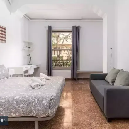 Rent this studio room on Gran Via del Marqués del Túria in 46, 46005 Valencia