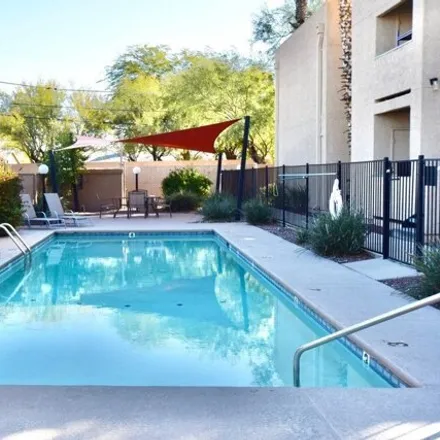 Image 3 - 899 East Prince Road, Tucson, AZ 85719, USA - Condo for rent
