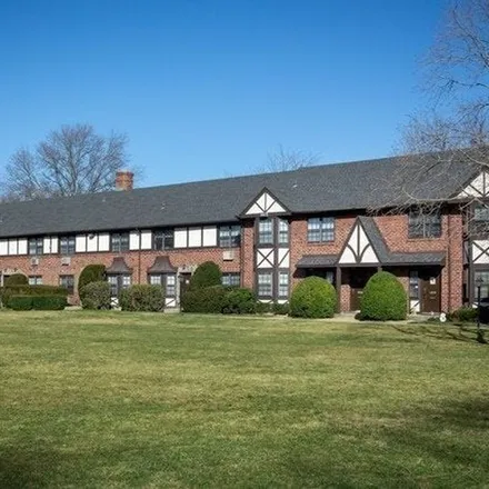 Image 3 - 1480 August Road, North Babylon, NY 11703, USA - Apartment for rent