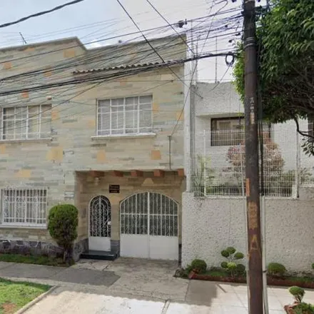 Buy this 4 bed house on Piloncillo y Cascabel in Calle José Enrique Pestalozzi, Colonia Narvarte Poniente