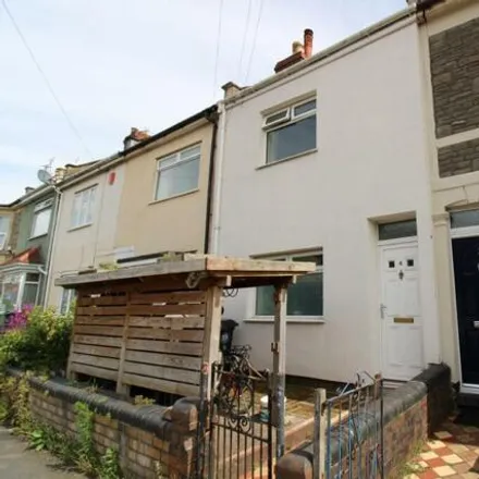 Buy this 3 bed townhouse on 4 Johnsons Road in Bristol, BS5 9AT