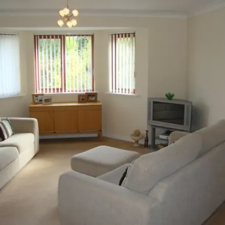 Rent this 2 bed apartment on Beith Road in Johnstone, PA5 8YE