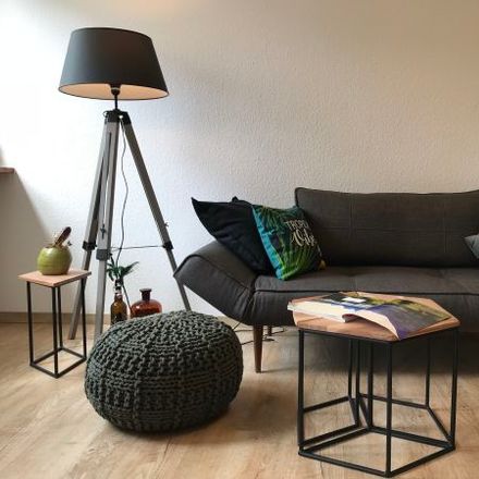 Rent this 2 bed apartment on Hohheckstraße 11 in 71229 Leonberg, Germany