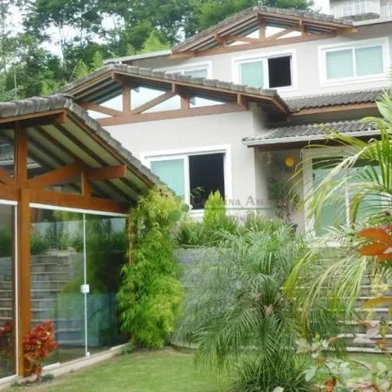 Buy this 5 bed house on Estrada Isaias Vidal in Canoas, Teresópolis - RJ