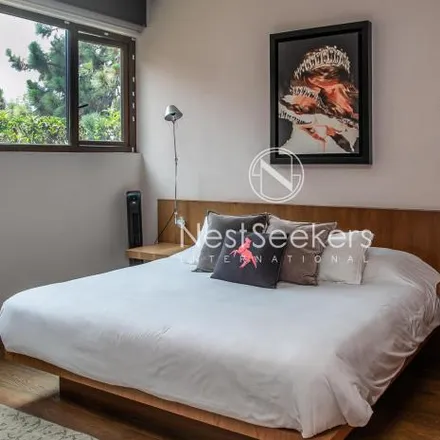 Buy this 6 bed house on Ruta del Bosque in Avandaro, 51200 Avandaro