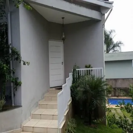 Buy this 6 bed house on Rua Doutor Cândido Rodrigues in Centro, Bragança Paulista - SP