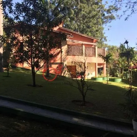 Buy this 4 bed house on Avenida dos Crisantemos in Jardim Guerreiro, Cotia - SP