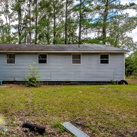 Image 3 - 604 Mill Pond Road, Alliance, Pamlico County, NC 28515, USA - House for sale