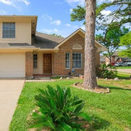 Buy this 3 bed house on 1925 Northcliff Place in Sugar Land, TX 77478