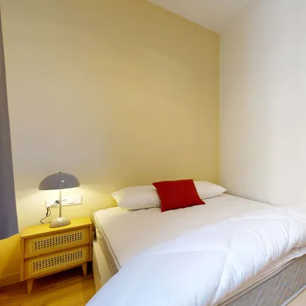 Rent this studio room on 51 Avenue Georges Clemenceau in 34060 Montpellier, France