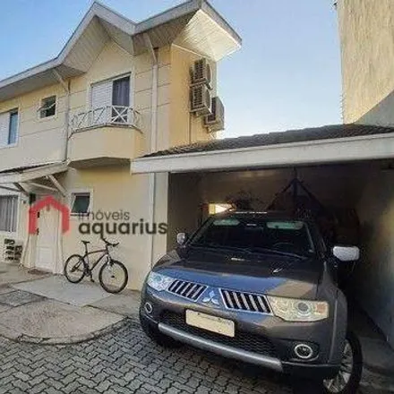 Buy this 3 bed house on Rua Winston Churchill in Jardim das Indústrias, São José dos Campos - SP