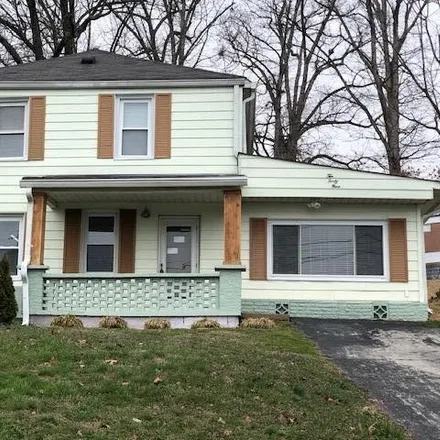 Buy this 3 bed house on 1059 Oak Drive Circle in Lynn Garden, Kingsport