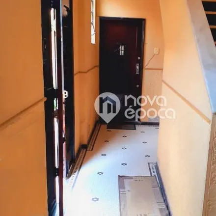 Buy this 3 bed apartment on Rua Sidônio Pais in Cascadura, Rio de Janeiro - RJ
