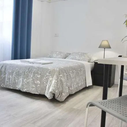 Rent this 1 bed apartment on Madrid in Repsol, Calle de Alberto Aguilera
