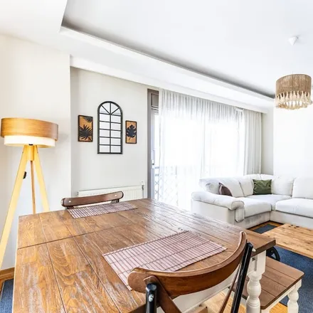 Rent this 2 bed apartment on 34738 Kadıköy