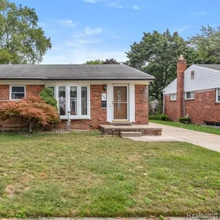 Buy this 3 bed house on 5435 Vivian Street in Dearborn Heights, MI 48125