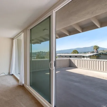 Image 4 - 5 Andrew Drive, Bel Aire, Tiburon, CA 94920, USA - Condo for rent