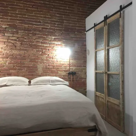 Rent this 3 bed apartment on BCN Home in Carrer de la Junta del Comerç, 13