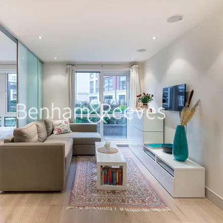 Image 5 - Doulton House, 11 Park Street, London, SW6 2QF, United Kingdom - Apartment for rent