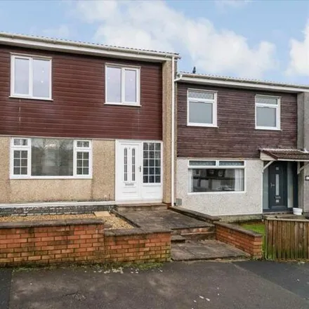 Buy this 3 bed house on Mallard Place in East Kilbride, G75 8UE