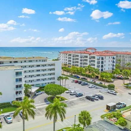 Image 2 - 33 South Ocean Avenue, Palm Beach Shores, Palm Beach County, FL 33404, USA - Condo for sale