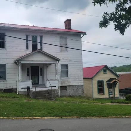 Buy this 3 bed house on 165 High Street in Shinnston, Harrison County
