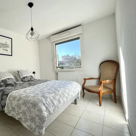 Image 6 - Avignon, Vaucluse, France - Apartment for rent
