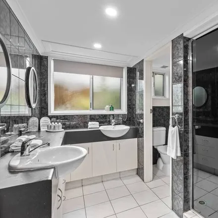 Image 8 - Mermaid Beach QLD 4218, Australia - Apartment for rent