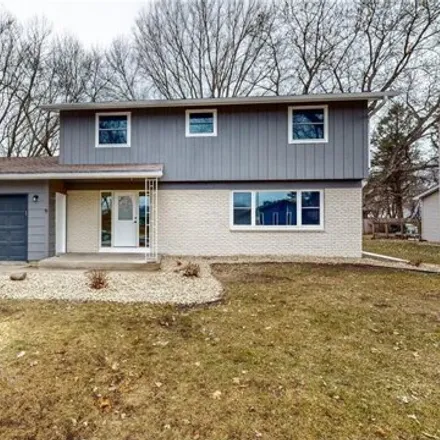 Buy this 4 bed house on 1877 Wilshire Drive Northeast in Rochester, MN 55906