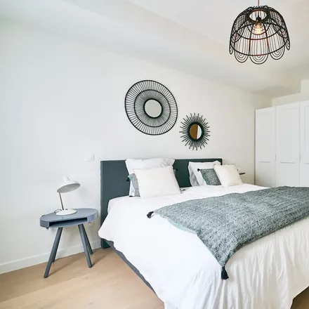 Rent this 2 bed apartment on Schaerbeek - Schaarbeek in Avenue de Vilvorde - Vilvoordselaan, 1000 Brussels