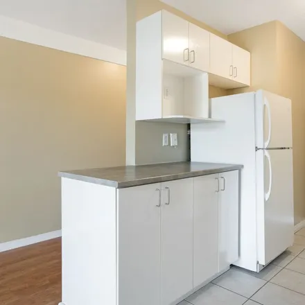 Rent this 2 bed apartment on 400 Boulevard des Grives in Gatineau, QC J9A 0A6