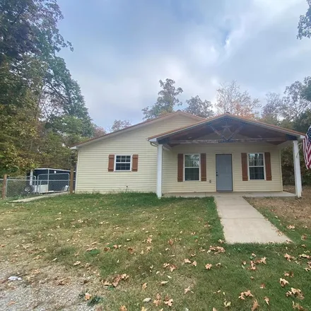 Buy this 3 bed house on 1124 Rosetown Road in Christian County, KY 42240