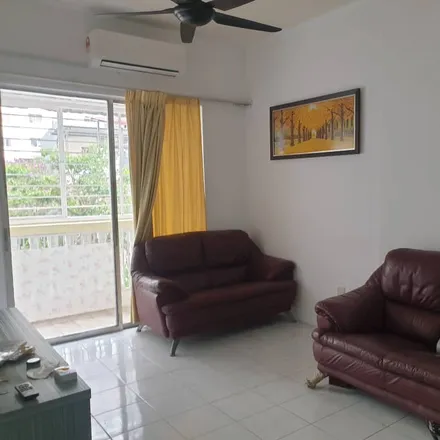Rent this 3 bed apartment on unnamed road in Plaza Indah, 43000 Kajang Municipal Council