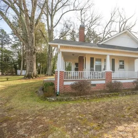 Rent this 3 bed house on 2583 West Main Street in Albemarle, NC 28001