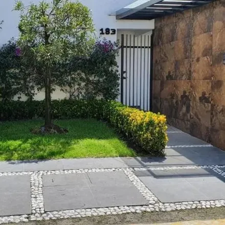 Rent this 4 bed house on Calle Paseo San Pedro in La Providencia, 50245 Metepec