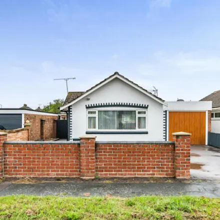 Buy this 3 bed house on Charlesworth Drive in Havant, PO7 6AY