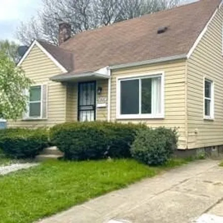 Rent this 3 bed house on 7379 Chatham Street in Detroit, MI 48239