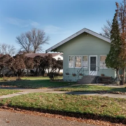 Image 2 - 1457 Chouteau Street, Fort Benton, MT 59442, USA - House for sale