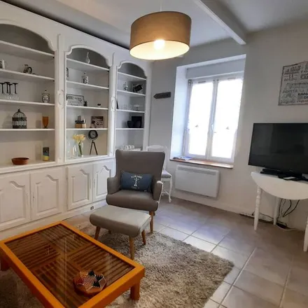 Rent this 2 bed house on 29760 Penmarc'h