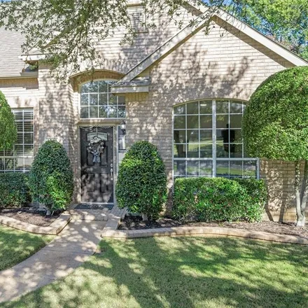 Image 2 - 1501 Pearl River Drive, Flower Mound, TX 75028, USA - House for sale