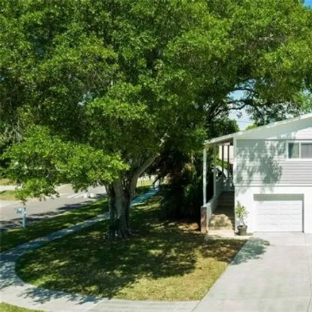 Buy this 3 bed house on 7214 Danbury Way in Largo, FL 33764