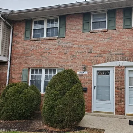 Buy this 3 bed condo on 31662 North Marginal Road in Willowick, OH 44095