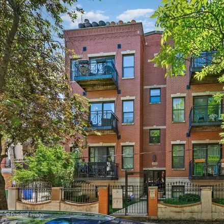 Buy this 3 bed condo on 1618 North Claremont Avenue in Chicago, IL 60647