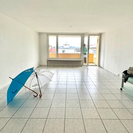 Rent this 3 bed room on Hänggiwiesstrasse 6 in 8832 Freienbach, Switzerland
